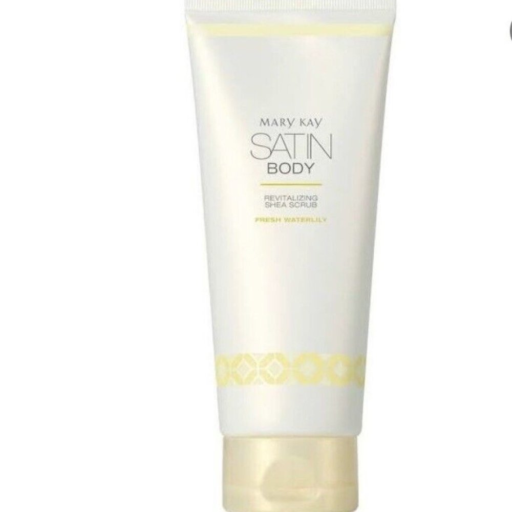 Mary Kay Satin Body Revitalizing Shea Scrub in Waterlily